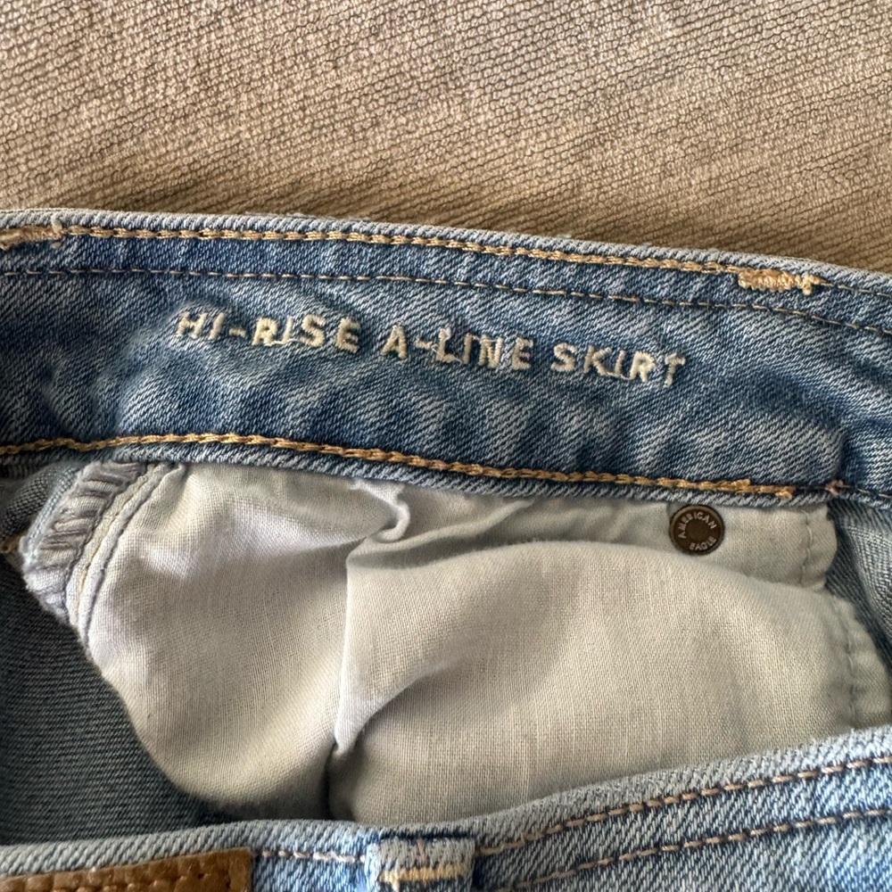 American Eagle Super Stretch Hi-Rise A-Line Denim Skirt Button Front Size 2 - Picture 8 of 10
